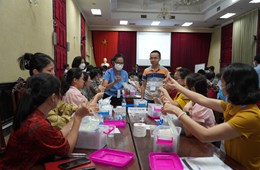 Trường ĐHKHTN phối hợp cùng Hội Hóa học Thái Lan tập huấn Giảng dạy thực hành Hóa học quy mô nhỏ cho giáo viên THPT