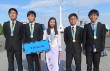 Hai học sinh Trường THPT Chuyên Khoa học Tự nhiên đạt thành tích xuất sắc tại Olympic Vật lý quốc tế 2014
