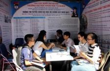 Trường Đại học Khoa học Tự nhiên tư vấn tuyển sinh và hướng nghiệp cho học sinh THPT tại Nghệ An và Thanh Hóa.